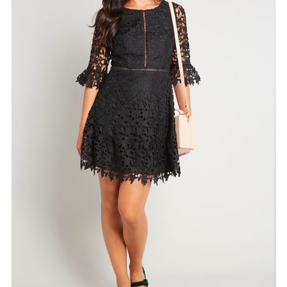 ModCloth/BB Dakota Romantic Black Lace Dress - Picture 2 of 7